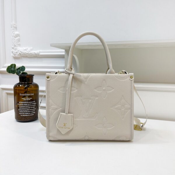 Simple 3d effect bag - Image 2
