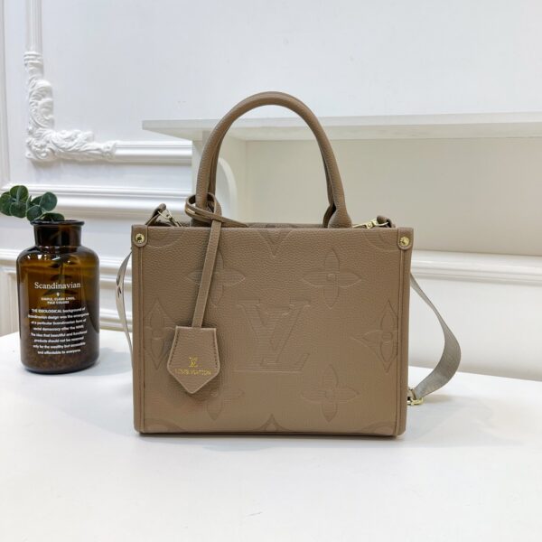 Simple 3d effect bag - Image 3