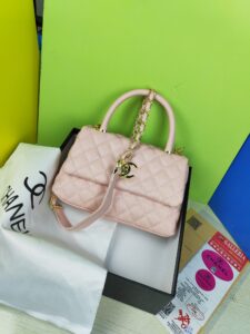Posh Quilted Bag - Image 3