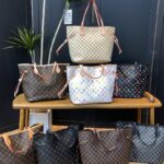 Never Fall Shopper Clasic