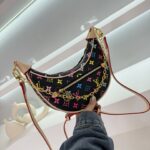 Half Moon bag - Image 4