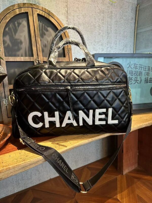 large weekend bag