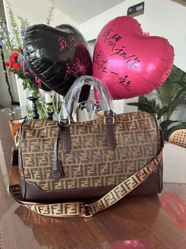 large weekend bag F