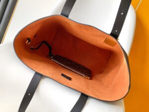 real leather shopper padlock - Image 2