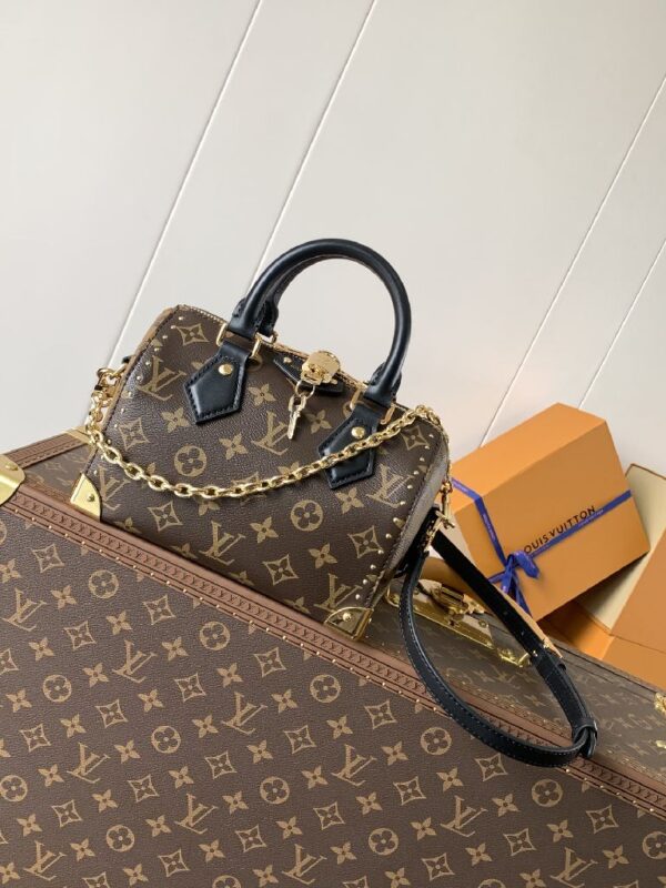 clasic Speedy Brown