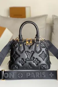 Solid Black mini alma