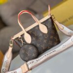 mini beige neverfall pouch