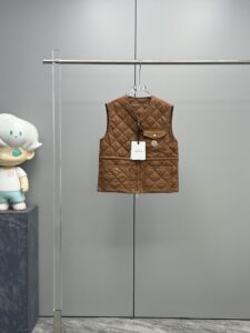 MonC Gillet - Image 2