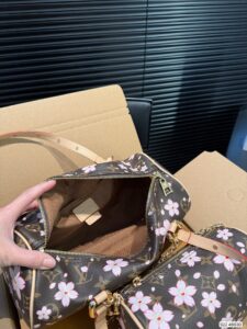 leather Blossom barrel - Image 3