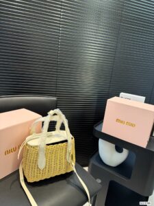 Wicker Basket Bag - Image 4