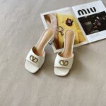 V sling backs block heel