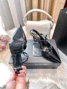 gold or black Y$L - Image 3