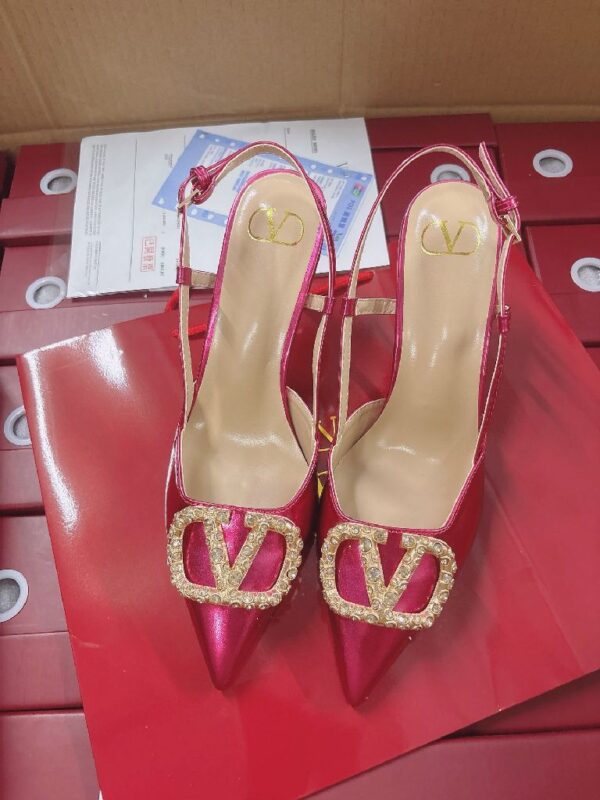 Pink Shiney V heels