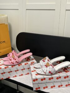 Pink or White Cherry slings - Image 2