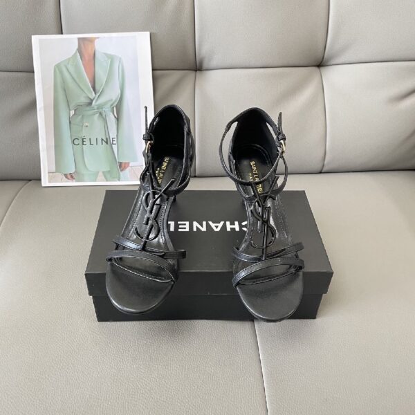 y$L heels