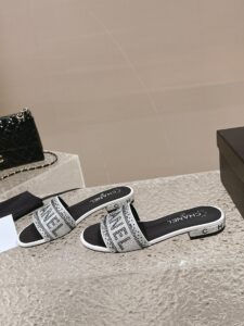 bling slides - Image 3