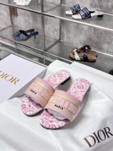 3 colours CD embroidered Slides - Image 3