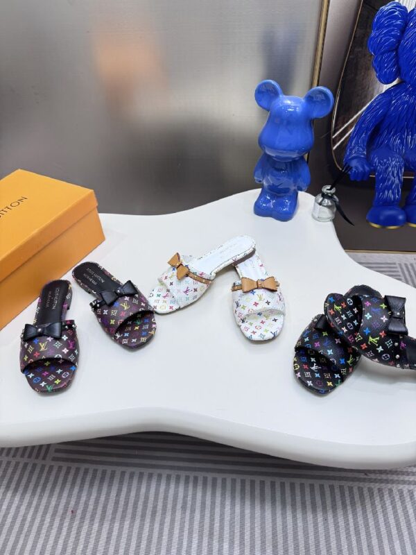 Multi bow slides