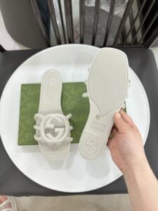 Lots of colours available G - Image 2