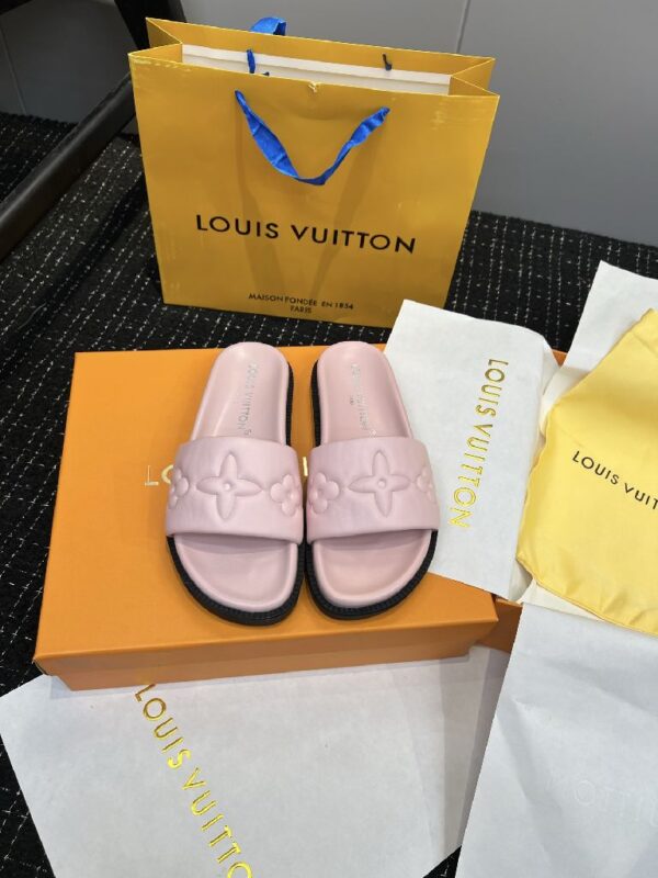 Pink or black available padded leather