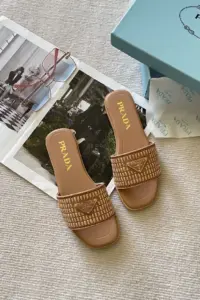 leather sold wicker PrA