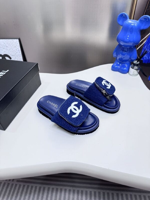dark Denim and blue Denim available CoCo