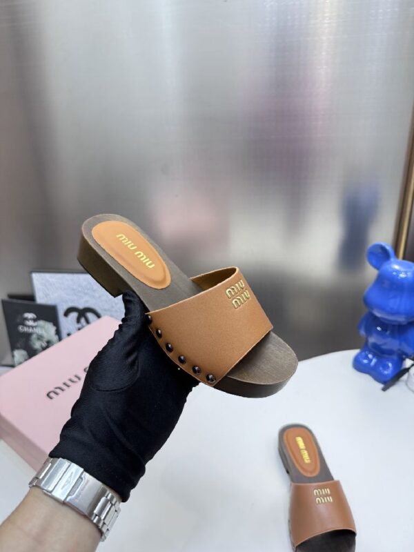Mini Clogs