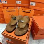 twist lock H sandals - Image 6