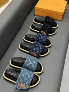 denim pillow slides - Image 3