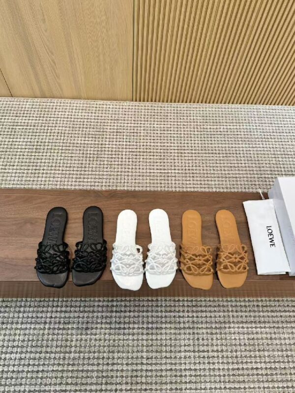 various colour LoW logo leather