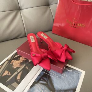 Red V Bow