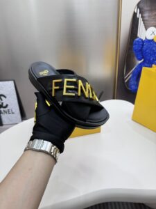 F platform sandal - Image 5