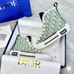 CD navy,beige,green. hi tops - Image 3