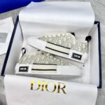 4 colour options cd low - Image 3