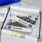 4 colour options cd low - Image 4