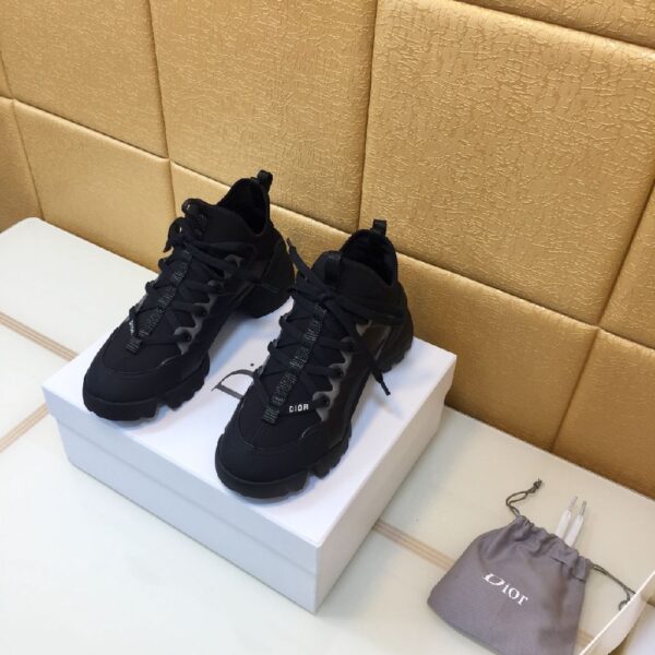 CD Black