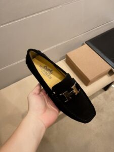 3 colour options H loafters - Image 3