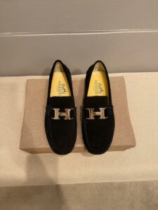 3 colour options H loafters - Image 5