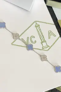 Baby blue and silver cleef