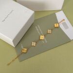 gold or silver colour Cleef - Image 3