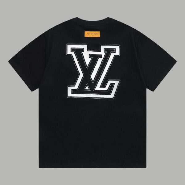 louisss tee - Image 2